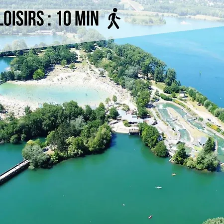 Botel Maison Sur L'eau Cergy